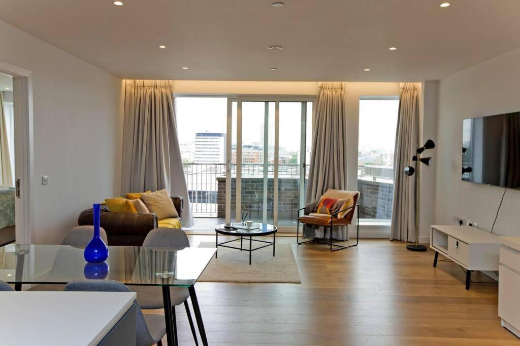 Kings Cross 2 Bed With City Views, Ac, Balcony Διαμέρισμα Λονδίνο Εξωτερικό φωτογραφία